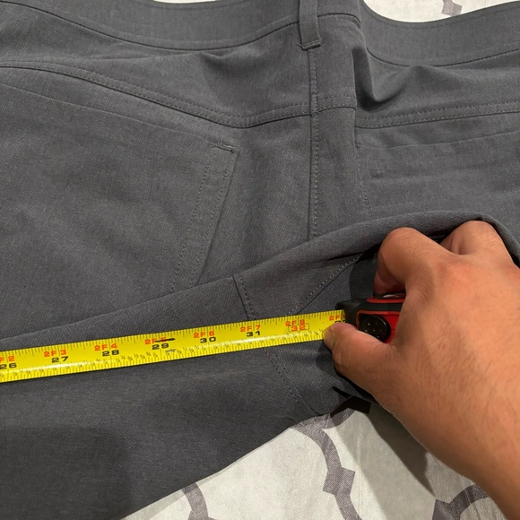 Public Rec Workday Tech 5 Pocket Pants Men 34x31 Stretch Comfort Work Golf $108 - Picture 12 of 12
